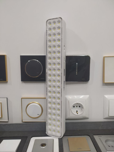 چراغ اضطراری هوشمند شارژی کاربیست 60 SMD LED